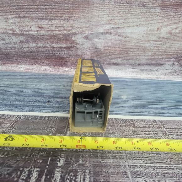 Vintage American Flyer S gauge plastic gravity hopper car #640 gray - Picture 2 of 12